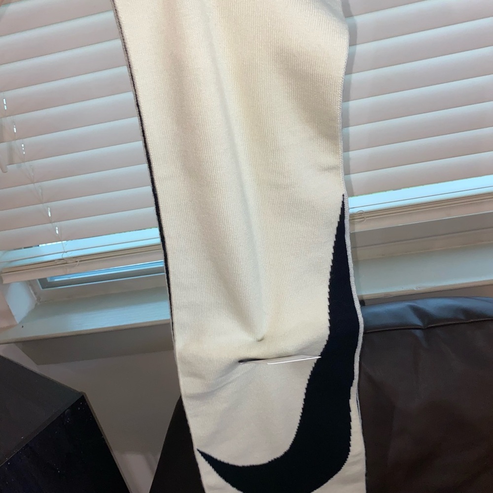 Nike scarf